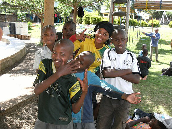 jump rope in Africa international jump rope international rope skipping Mike Fry Michael Fry Moshi Tanzania East Africa Sello Sethunya Zee Keolebogile Mokolopo Keo Tuna Haki Amani Children's Home Centre